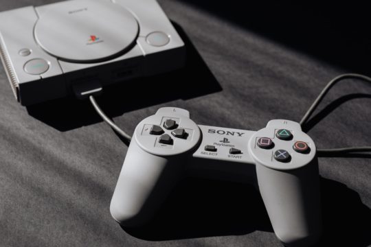 Do any PlayStation systems play PS1 games? - Quora